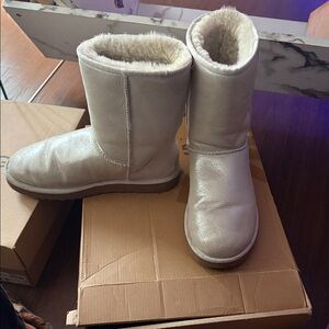 UGG Women's Winter Boots - Cream